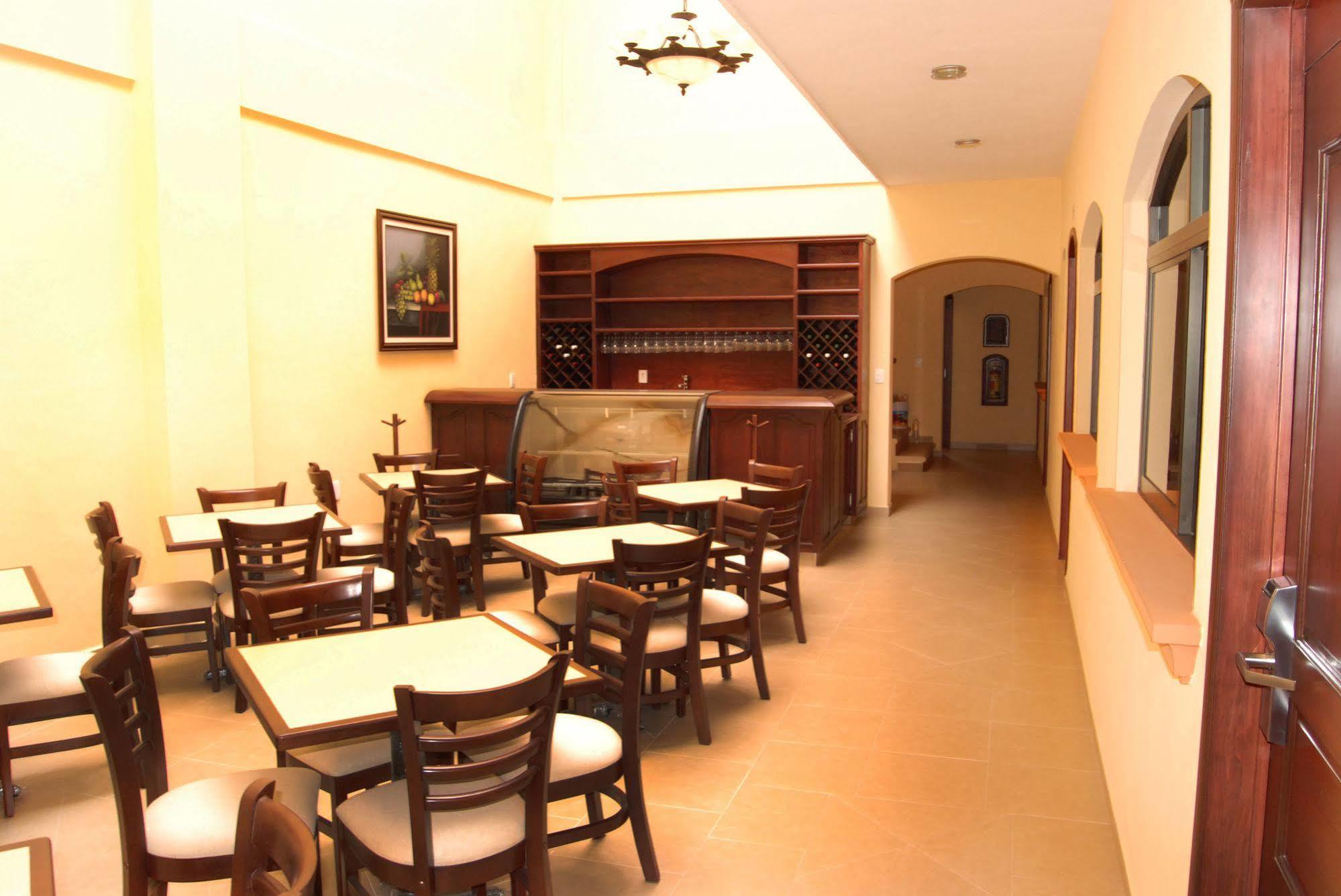 Hotel Centenario Iguala Esterno foto